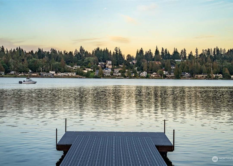 Kitsap Lake